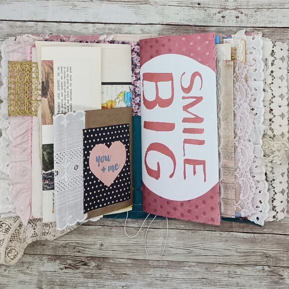 Pink Embellished Junk Journal: Flowers, Birds and Butterflies (Lifetime) - Picture 14 of 16